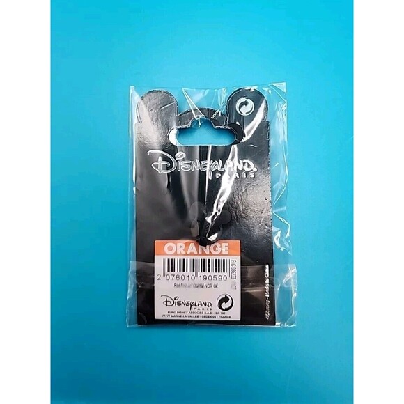 Disney Pin DLP Disneyland Paris Phantom Manor Haunted Mansion Moon Glow Pin - Picture 2 of 3